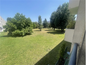t3 à la vente -   33600  PESSAC, surface 57 m2 vente t3 - UBI477750362